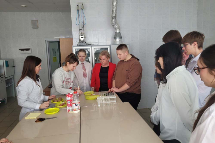 События НИУ «БелГУ» «университетские субботы» ниу «белгу» знакомят школьников с жизнью вуза