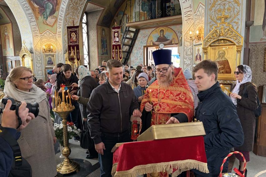 События НИУ «БелГУ» мэр белгорода передал благодатный огонь в университетский храм ниу «белгу»