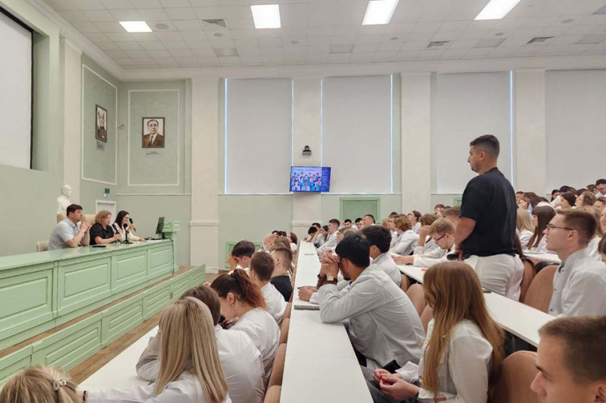 События НИУ «БелГУ» «университетская среда» в мединституте ниу «белгу» прошла в формате «диалога на равных»